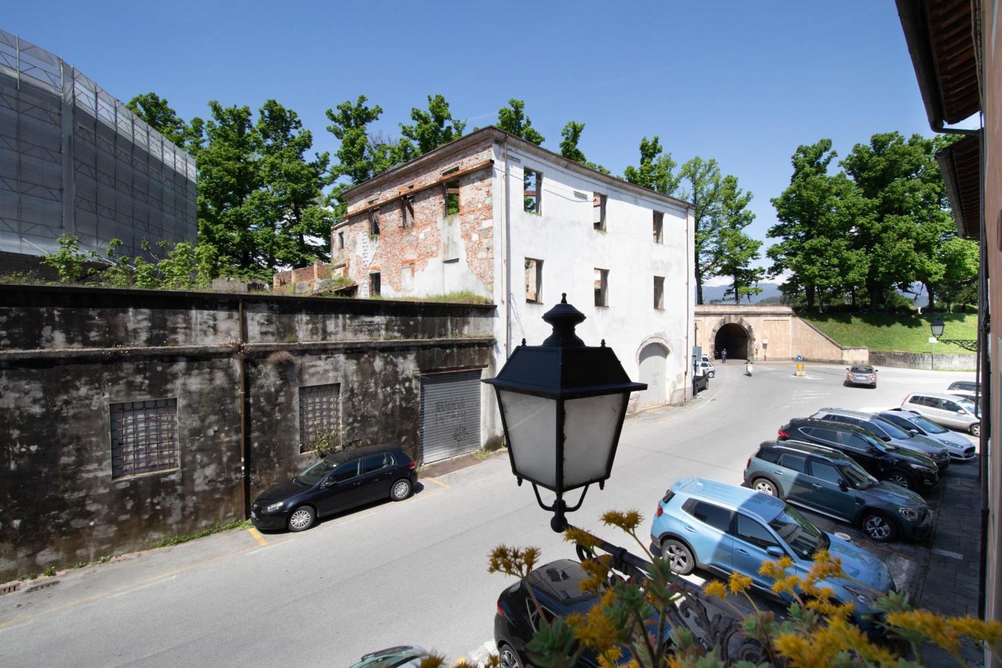 A Casa Di Irene Appartement Lucca Buitenkant foto