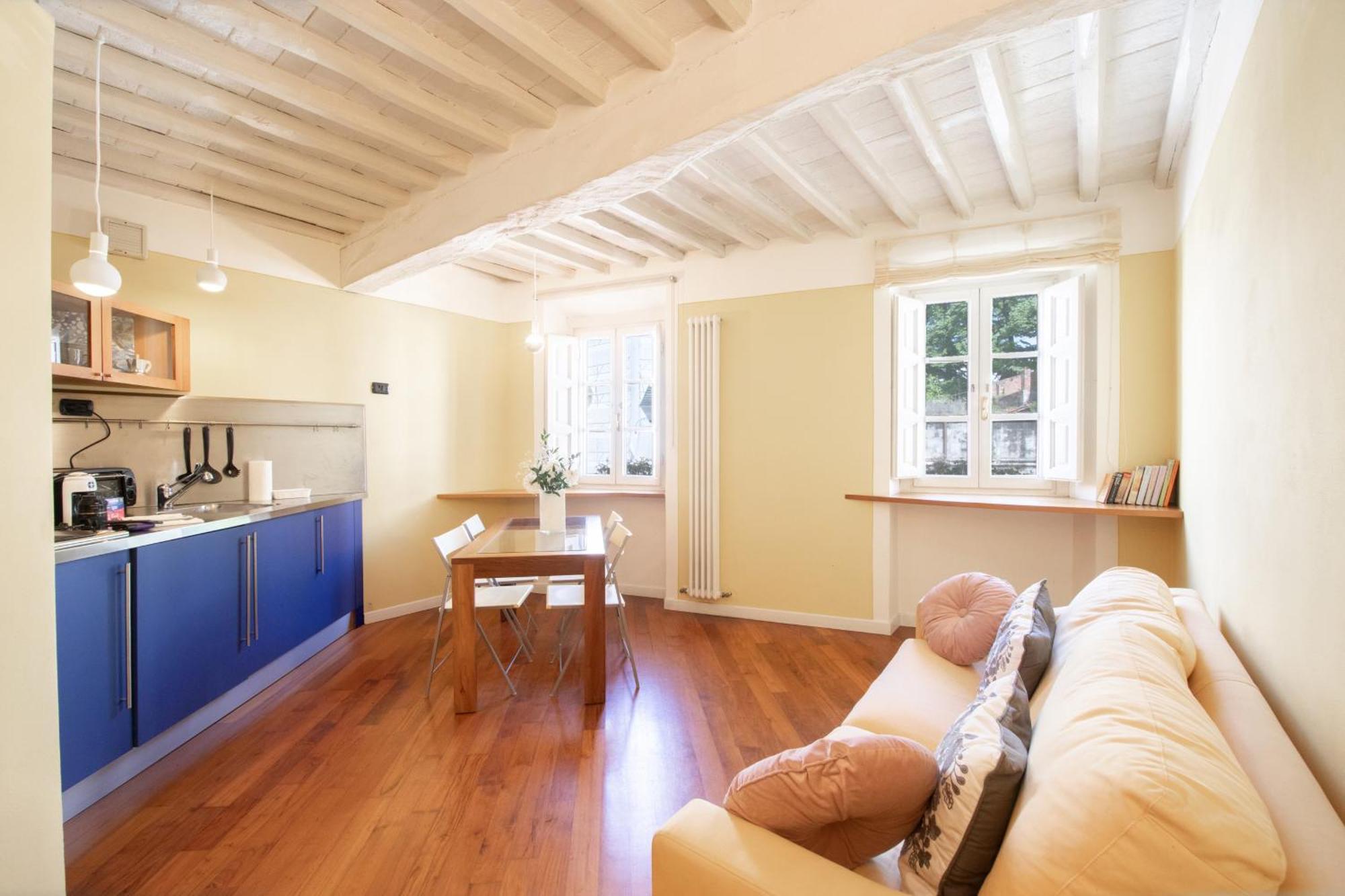 A Casa Di Irene Appartement Lucca Buitenkant foto